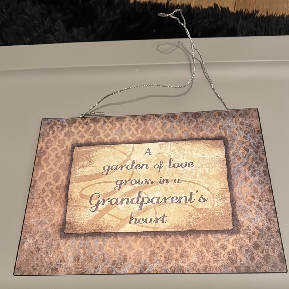 Decorative Wall Sign with Heartfelt Message